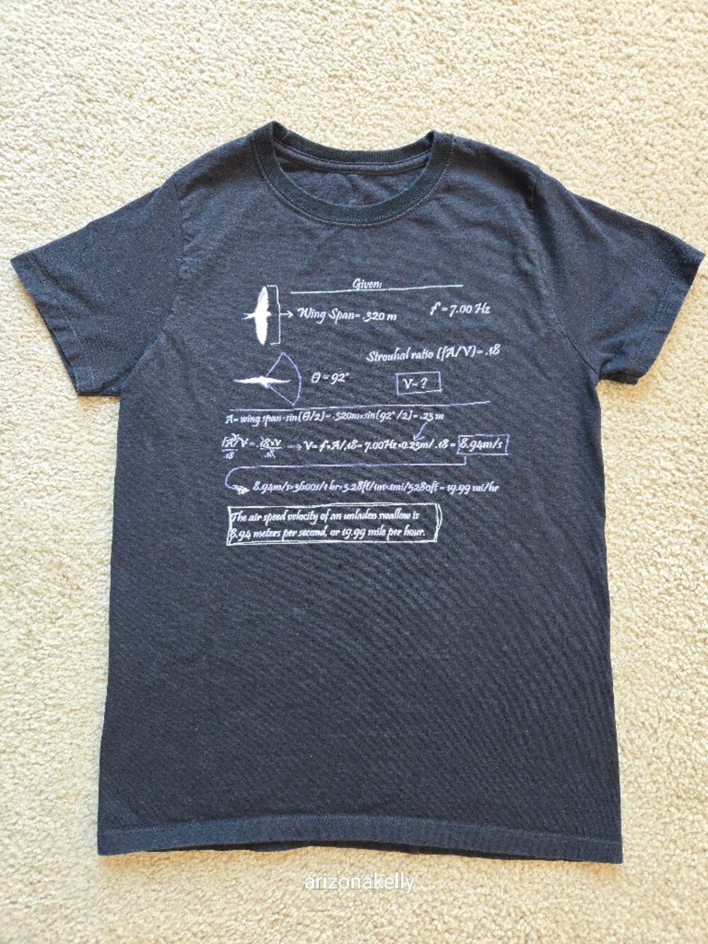 Monty Python T-shirt Women's XS - Picture 1 of 5
